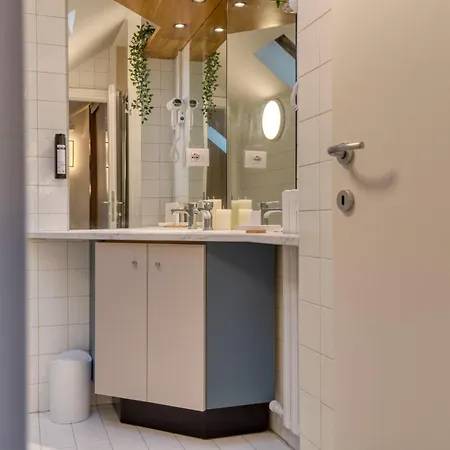 Royal -montenapoleone- Apartamento *