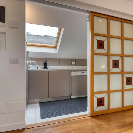 Royal -montenapoleone-