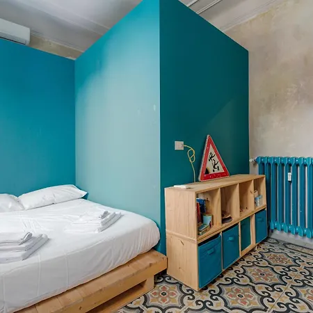 Solari - Tortona - Ampio Trilocale Di Design