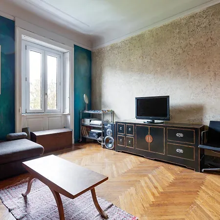 Solari - Tortona - Ampio Trilocale Di Design * Mediolan