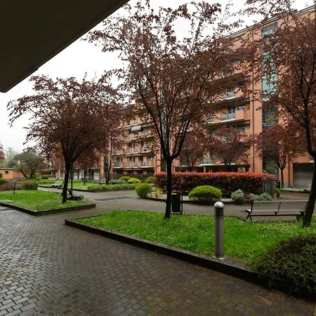 Niguarda - Ampio E Moderno Trilocale