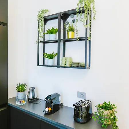 Apartment Private Luxury 5 Bedroom - Station *