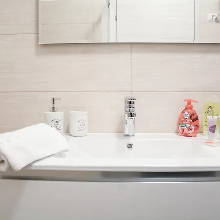 Porta Vittoria Per 4 Persone