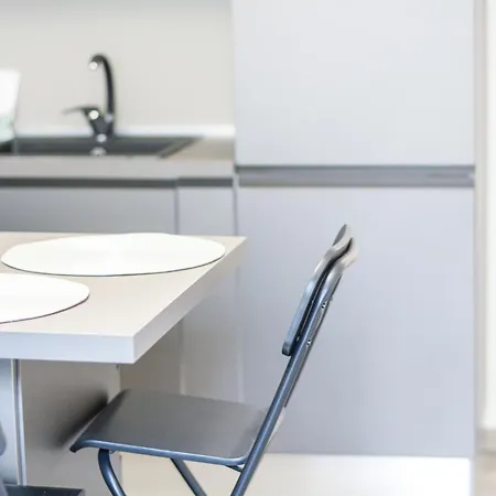 Porta Vittoria Per 4 Persone