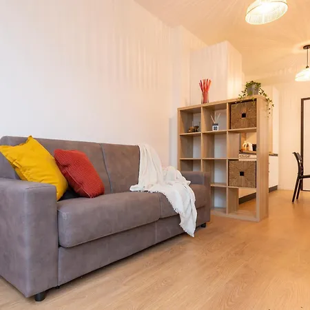 Appartamento Sforza#13 - Con Terrazza, Vicino Istituto Ieo