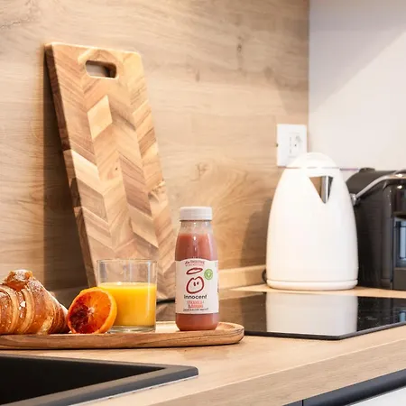 Sforza#13 - Con Parcheggio Gratis E Terrazza, Vicino Istituto Ieo 밀라노