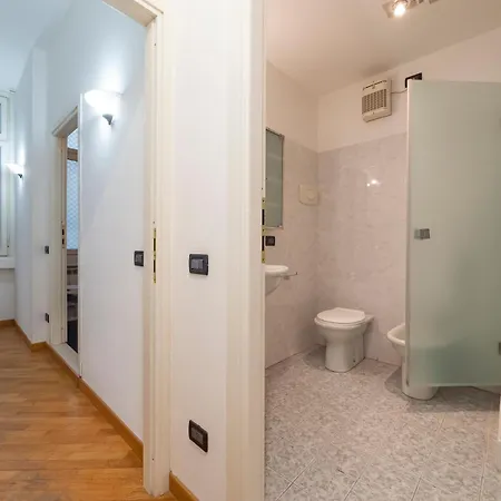 Central Station 4 Guests Apartment
