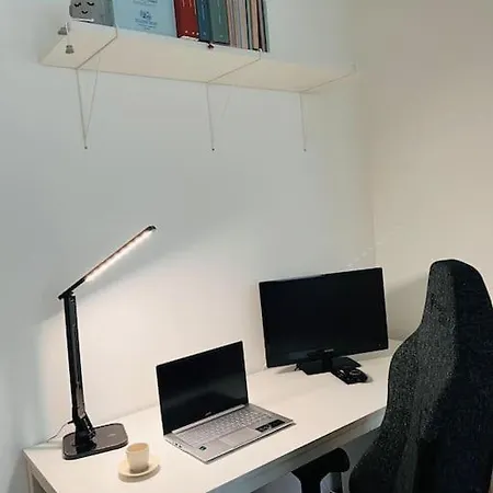 Bilocale Certosa- Fiera Apartmán