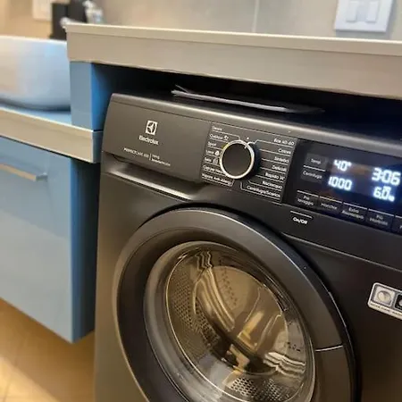 Bilocale Certosa- Fiera Apartmán *