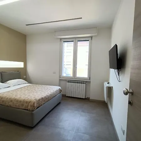 아파트 Parea House 5 *