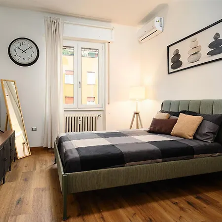 Sebino 17 - Monolocale Cool Apartman