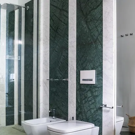 Apartment Cadamosto Art Penthouse With Terrace R&r Milan