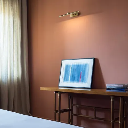 Cadamosto Art Penthouse With Terrace R&r Apartment Milan
