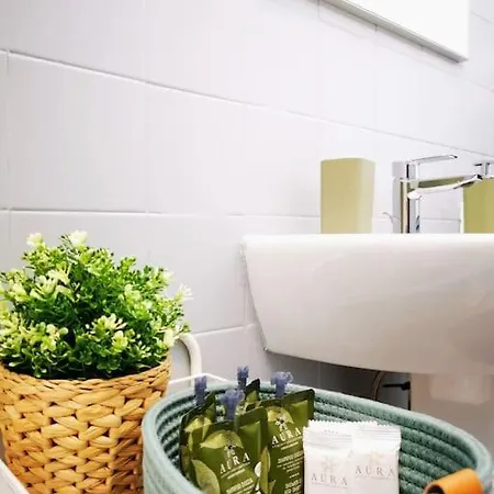 Sunny Flat 50 Meters From The Metro Milan