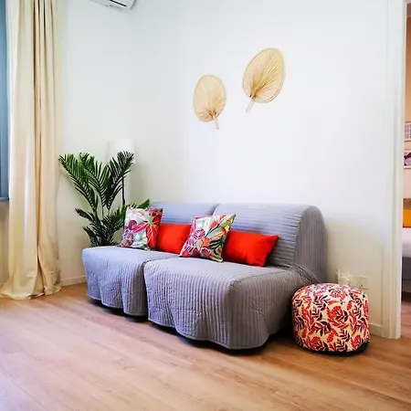 Sunny Flat 50 Meters From The Metro Milan