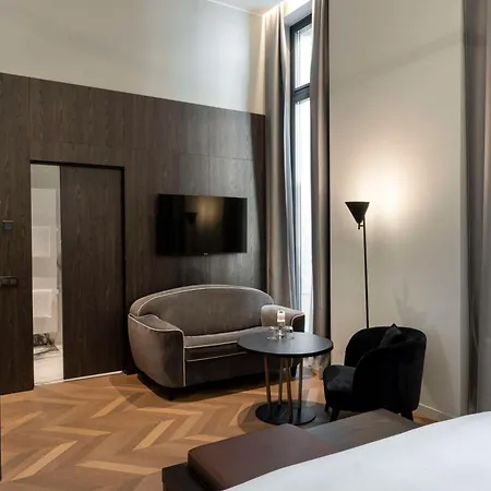 Radisson Collection Hotel, Palazzo Touring Club Mailand