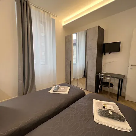 1st Floor * Mediolan