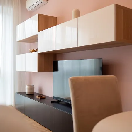 Keys Of Italy - Costanza 26 / Windows Of Light Apartment