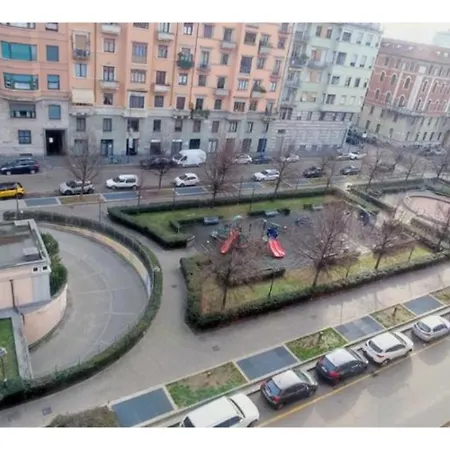 2 Bedroom Gem Near Milano Centrale Fast Wi Fi Kademy House Milan