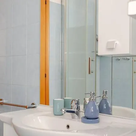 Apartment 10 Minuti Da Centrale/duomo Milan