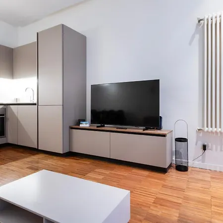 Italianway Easy - Farini 2 Apartment