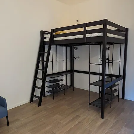 Apartment Imbonati 11 Milan