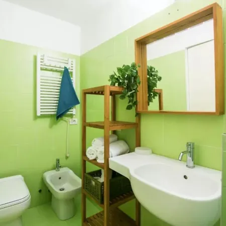 Cosy Flat In The Heart Of Navigli Area *