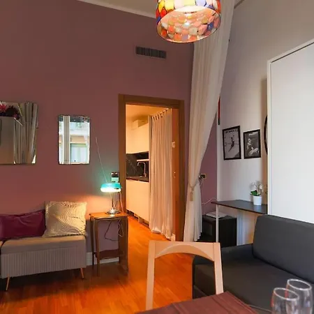 Porta Nuova Moscova: Cozy Near Duomo! Milan