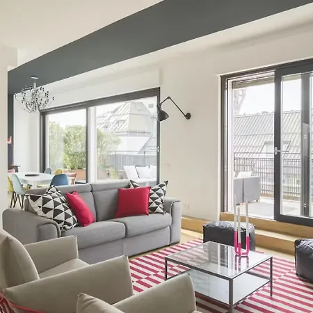 6 Guests With View In Appartement Milaan