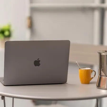 Kasia's Place - Citta Studi דירה