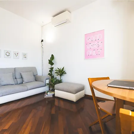 Apartament Casa Elena 10 Minuti In Metro Dal Centro Di Mediolan
