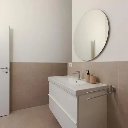 Hacca Collection - Arco Della Pace - Sempione - Chinatown 2br Milán