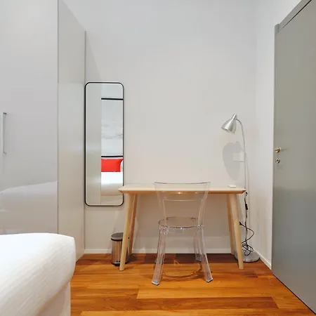Joivy Modern Flat Near Duomo Di Apartamento