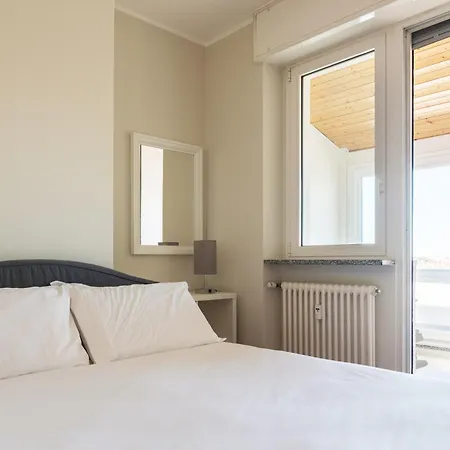 Easyhomes - Navigli Terrace Milán
