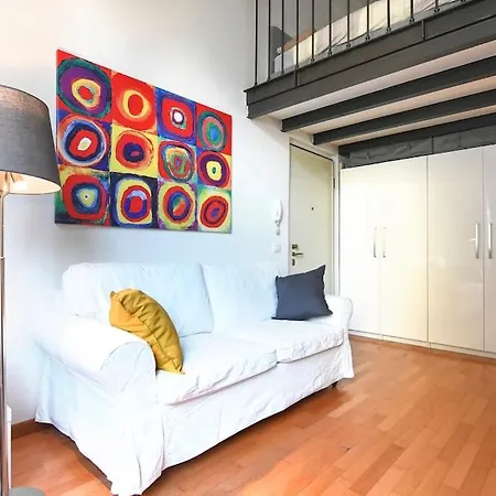 Appartamento Corso Vercelli Splendido Loft
