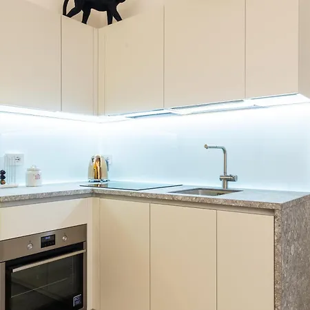 Esclusivo Monolocale Nel Cuore Del Design E Moda Apartment Milan