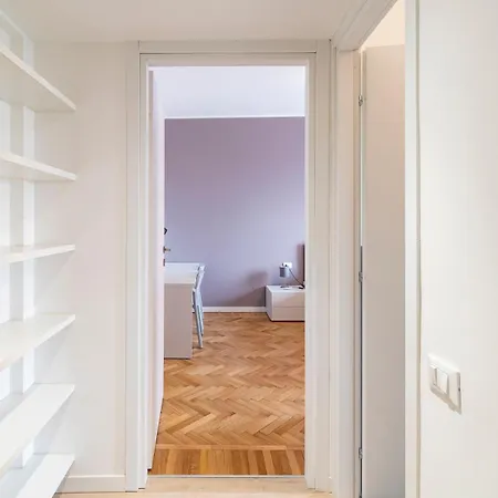 Bilocale Con Balcone In Zona Tranquilla E アパート *