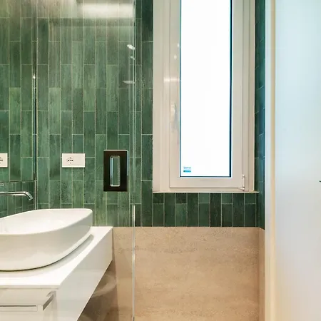 Esclusivo Nel Cuore Del Design E Moda Милан