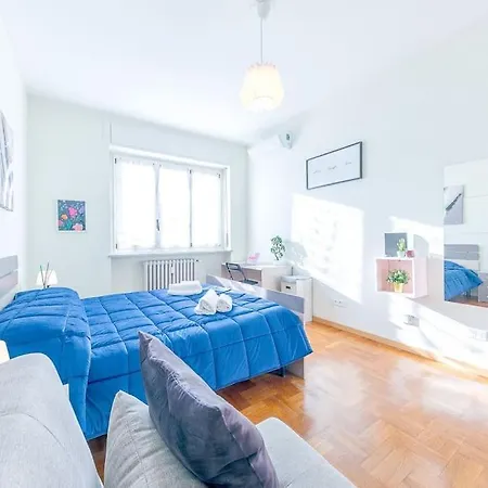 Navigli - Downtown - Duomo Spacious Two Bedroom - Close To Metro - Ac - Wi-fi *
