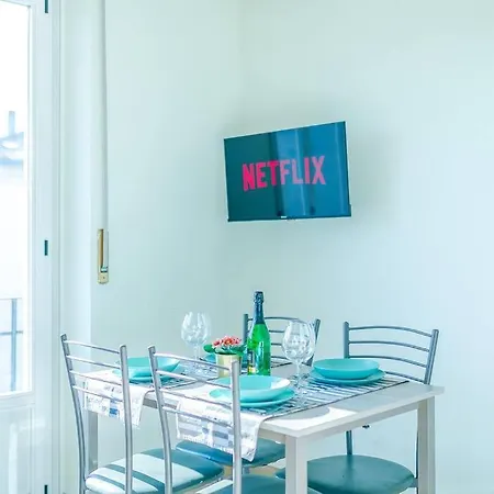 Apartment Navigli - Downtown - Duomo Spacious Two Bedroom - Close To Metro - Ac - Wi-fi