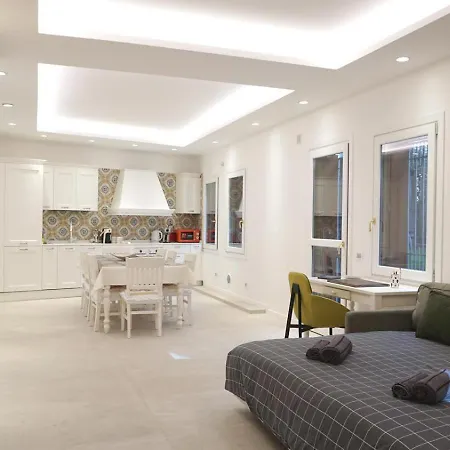 Pallavicino, 31 - Ampio Loft Con Giardino * Milan