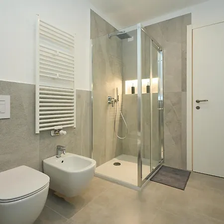 Luxury Design Loft - 20 Minutes From Duomo-navigli Apartment