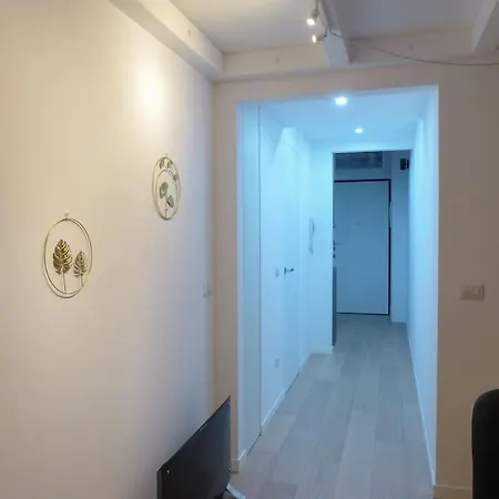 Daire Fiera - Citylife Luxury Loft Near Duomo *