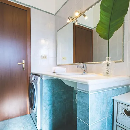 Casa Elena 10 Minuti In Metro Dal Centro Di Appartamento *