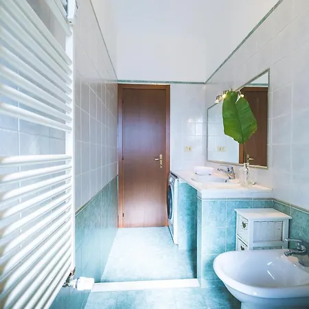 Casa Elena 10 Minuti In Metro Dal Centro Di Appartamento *