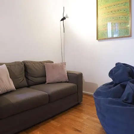 Primopiano - Ugo Bassi * 밀라노