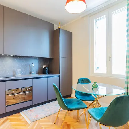 아파트 Bosco Verticale Gae Aulenti - Posizione Eccezionale E Comfort Per 4 Persone 밀라노