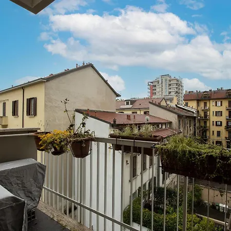 Dateo - M4 Metro To Duomo & Linate 15 Min *