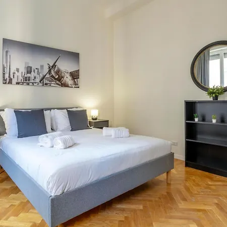 Apartment Elegant Brand New Near Duomo *