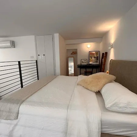Classy & Chic 2 Storey Loft Apartament Mediolan